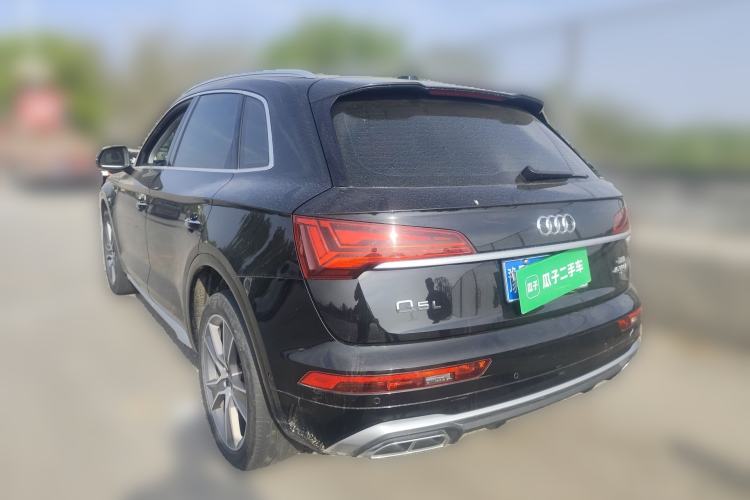 Used Audi Q5L 2022 45T Luxury Dynamic Model Rear Left 45 Deg