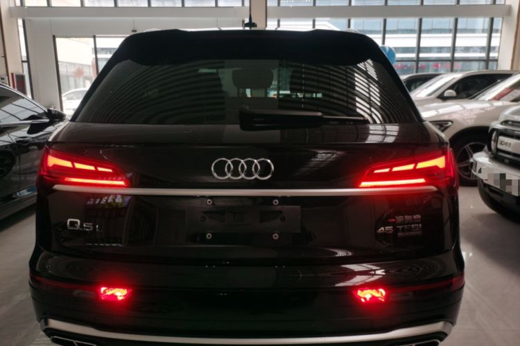 Used Audi Q5L 2022 Updated 45T Luxury Dynamic Version Rear