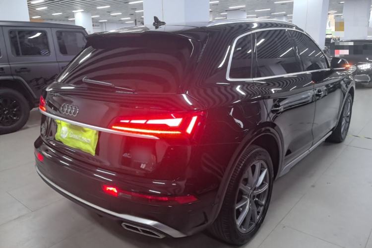 Used Audi Q5L 2022 Updated 40T Luxury Dynamic Edition Rear Right 45 Deg