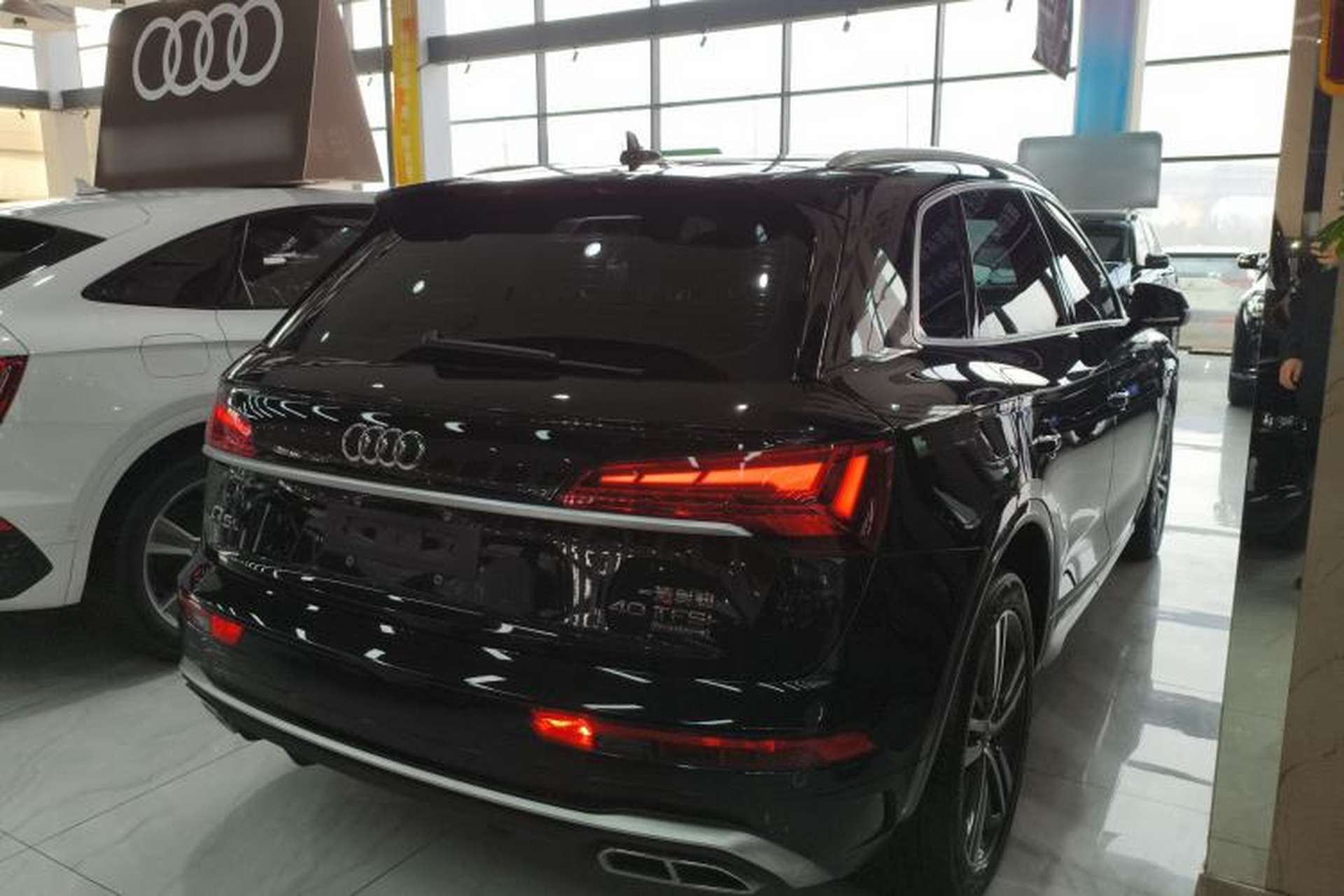 Used Audi Q5L 2022 40T Fashionable and Dynamic Model Rear Right 45 Deg