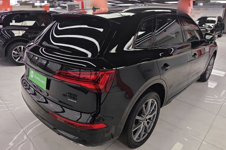 Used Audi Q5L 2022 Updated 45T Luxury Dynamic Version Rear Right 45 Deg