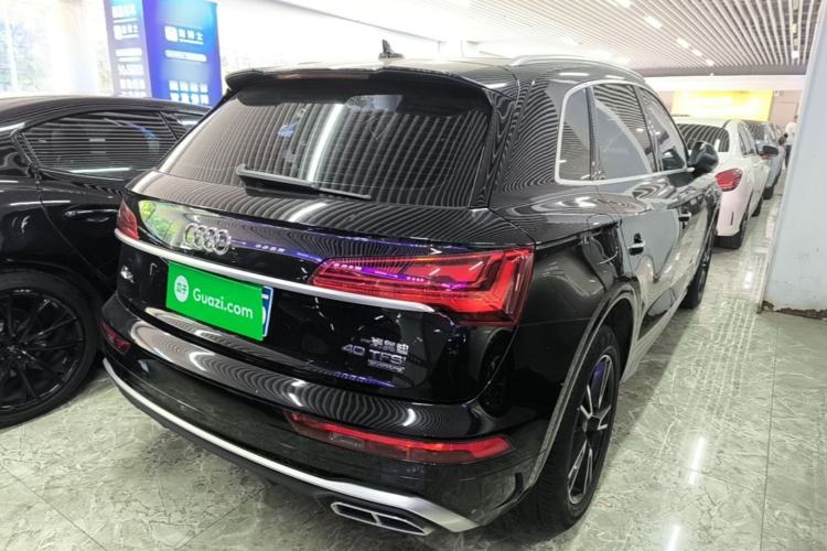 Used Audi Q5L 2022 40T Fashionable and Dynamic Model Rear Right 45 Deg