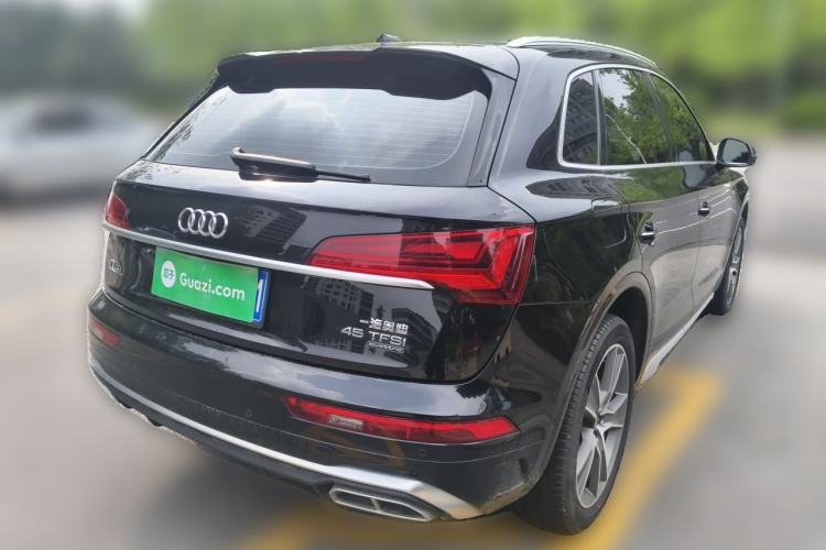Used Audi Q5L 2022 45T Luxury Dynamic Model Rear Right 45 Deg