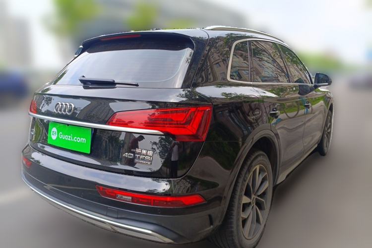 Used Audi Q5L 2022 40T Luxury Elegant Model Rear Right 45 Deg