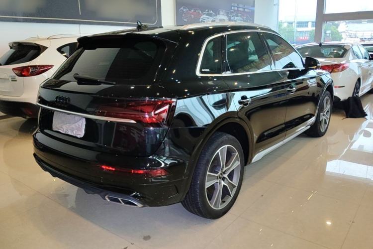 Used Audi Q5L 2022 Updated 45T Luxury Dynamic Version Rear Right 45 Deg