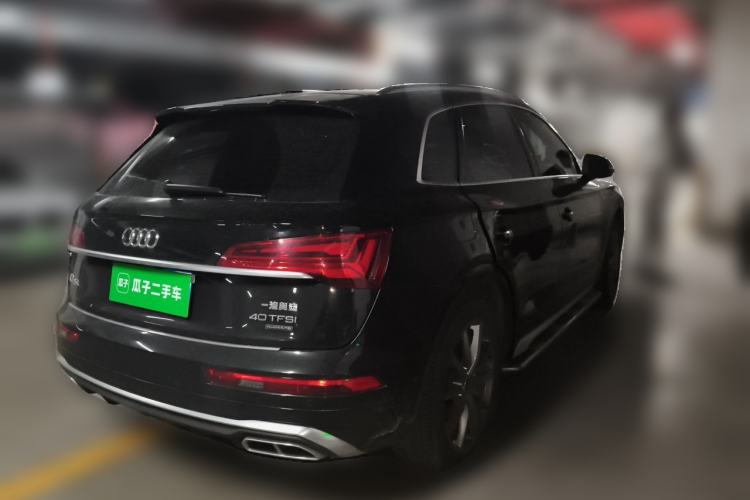 Used Audi Q5L 2022 40T Luxury Dynamic Model Rear Right 45 Deg