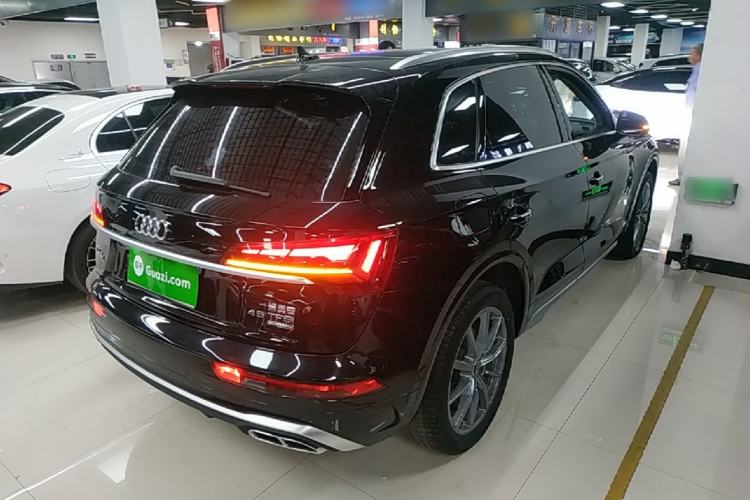 Used Audi Q5L 2022 Updated 45T Luxury Dynamic Version Rear Right 45 Deg