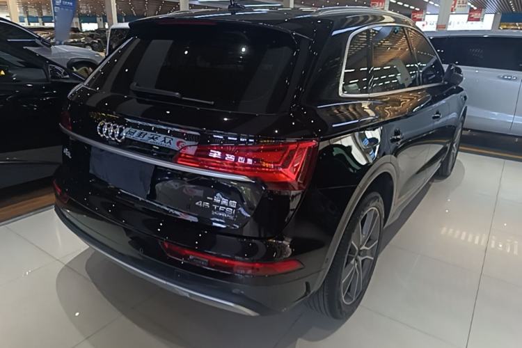 Used Audi Q5L 2022 45T Luxury Elegant Model Rear Right 45 Deg