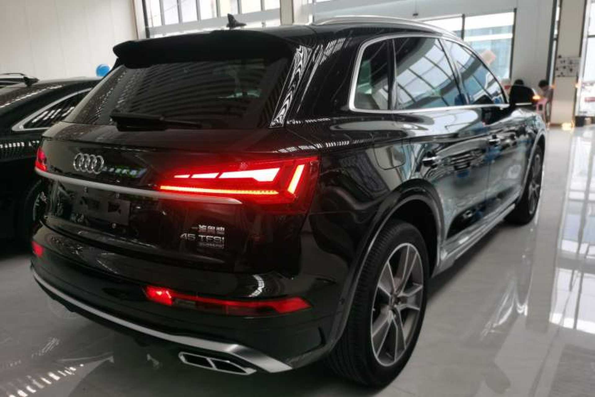Used Audi Q5L 2022 Updated 45T Luxury Dynamic Version Rear Right 45 Deg