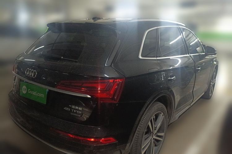 Used Audi Q5L 2022 40T Fashionable and Dynamic Model Rear Right 45 Deg