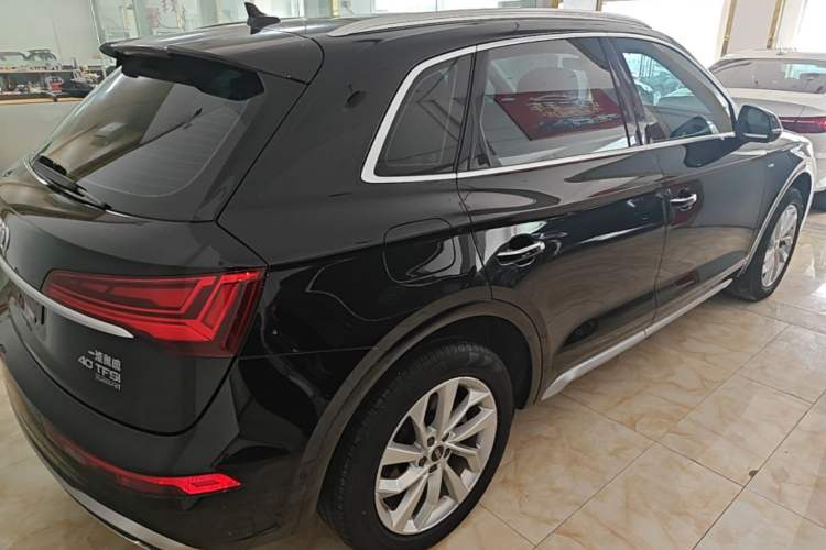 Used Audi Q5L 2022 Updated 40T Luxury Dynamic Edition Rear Right 45 Deg