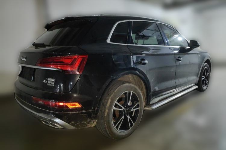 Used Audi Q5L 2022 40T Fashionable and Dynamic Model Rear Right 45 Deg