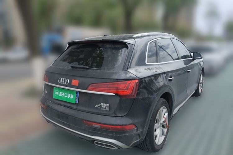 Used Audi Q5L 2022 40T Luxury Dynamic Model Rear Right 45 Deg