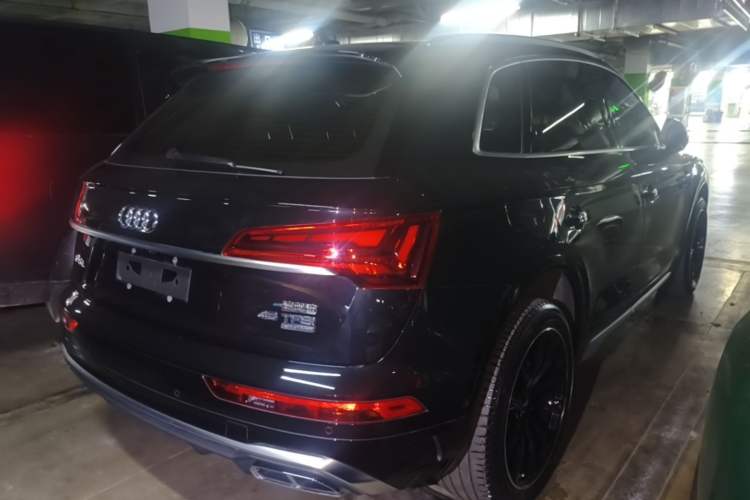 Used Audi Q5L 2022 Updated 45T Luxury Dynamic Version Rear Right 45 Deg
