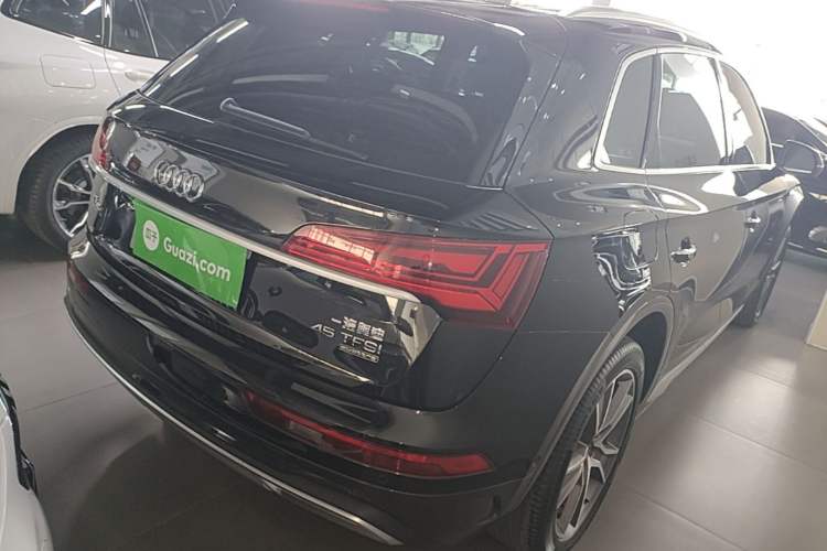 Used Audi Q5L 2022 Updated Version 45T Luxury Prestige Edition Rear Right 45 Deg