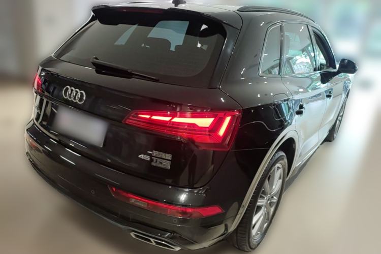 Used Audi Q5L 2022 Updated 45T Luxury Dynamic Version Rear Right 45 Deg