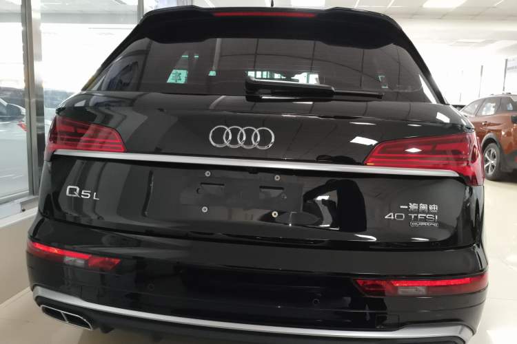 Used Audi Q5L 2022 40T Luxury Dynamic Model Rear