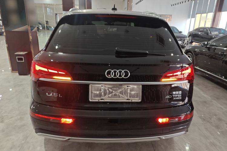 Used Audi Q5L 2022 40T Luxury Elegant Model Rear
