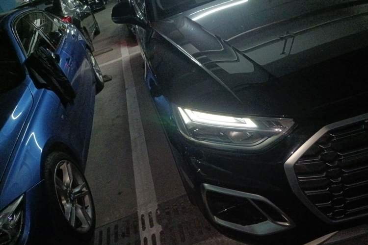 Used Audi Q5L 2022 Updated 40T Luxury Dynamic Edition Right Front Headlight