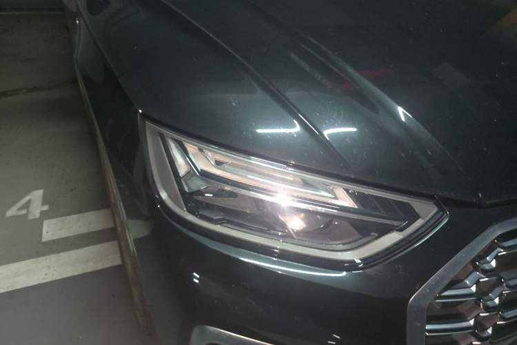 Used Audi Q5L 2022 Updated 40T Luxury Dynamic Edition Right Front Headlight