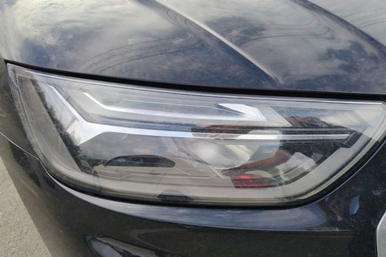 Used Audi Q5L 2022 Updated 40T Luxury Dynamic Edition Right Front Headlight