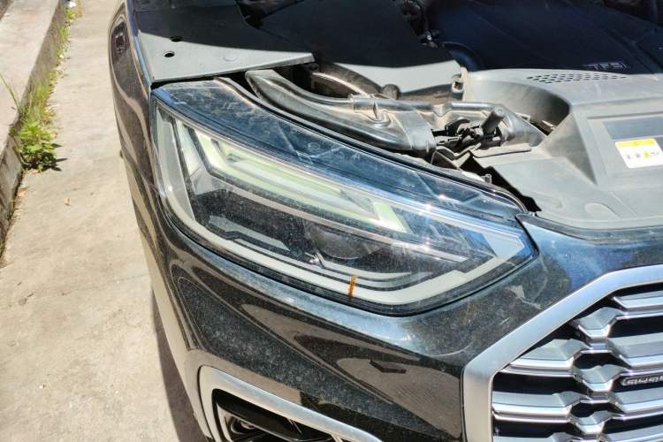 Used Audi Q5L 2022 Updated 40T Luxury Dynamic Edition Right Front Headlight