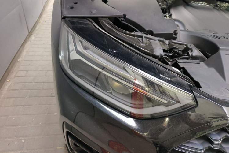 Used Audi Q5L 2022 40T RS Package Performance Model Right Front Headlight