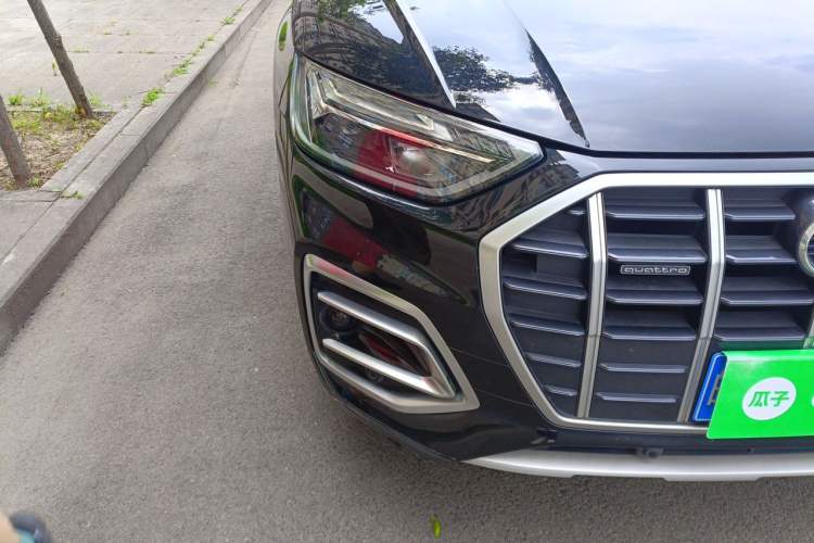 Used Audi Q5L 2022 40T Luxury Elegant Model Right Front Headlight