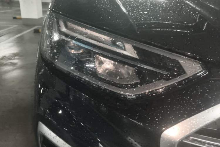 Used Audi Q5L 2022 40T Fashionable and Dynamic Model Right Front Headlight