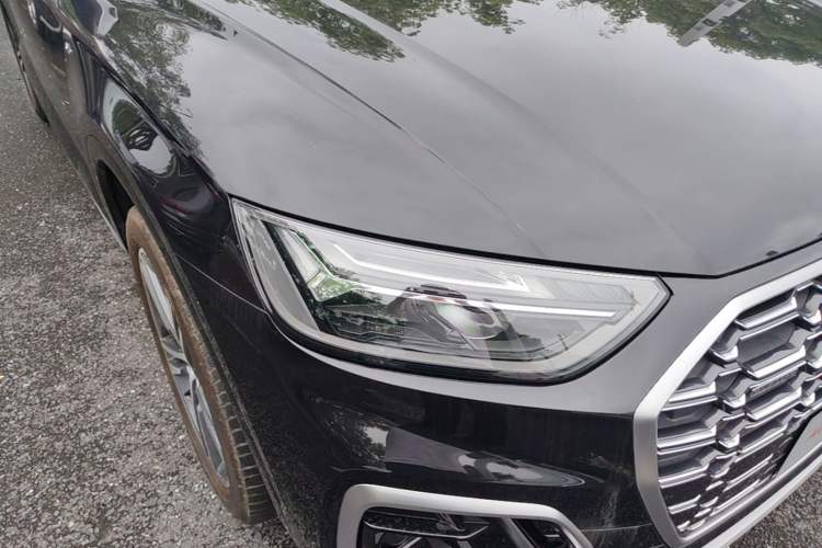 Used Audi Q5L 2022 Updated 40T Luxury Dynamic Edition Right Front Headlight