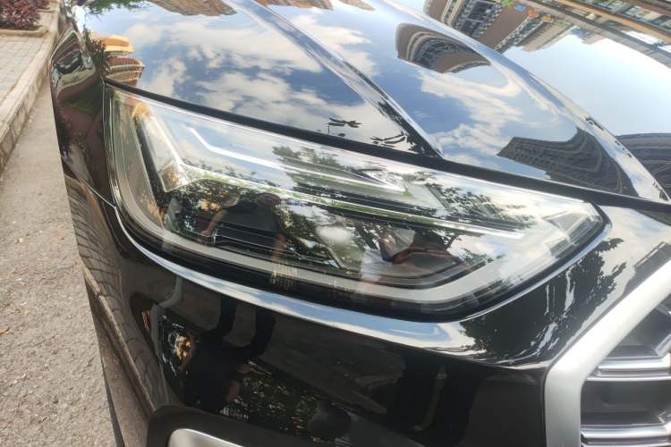 Used Audi Q5L 2022 Updated 40T Luxury Dynamic Edition Right Front Headlight