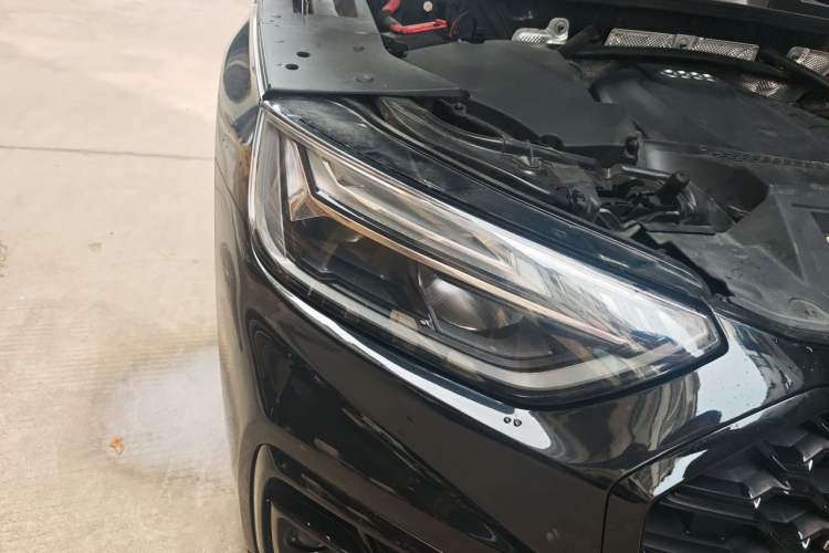 Used Audi Q5L 2022 Updated 45T Luxury Dynamic Version Right Front Headlight