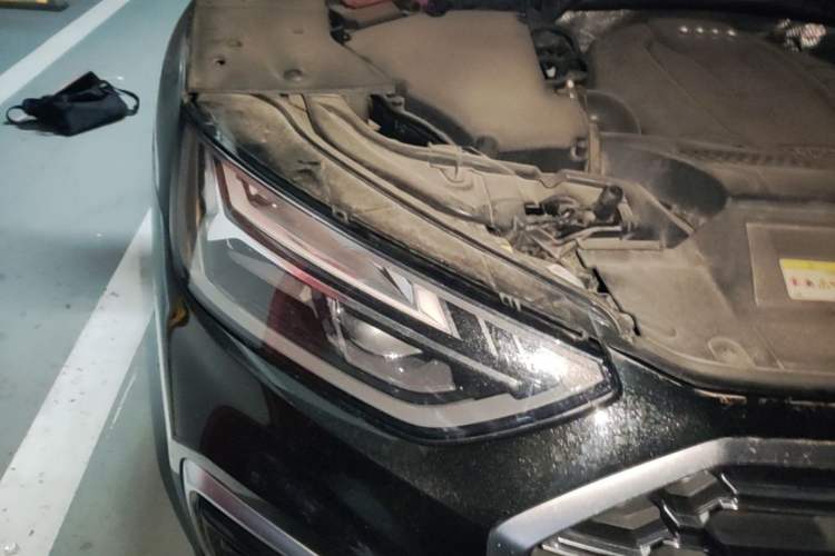 Used Audi Q5L 2022 40T Fashionable and Dynamic Model Right Front Headlight