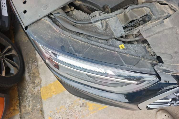 Used Audi Q5L 2022 45T Luxury Dynamic Model Right Front Headlight