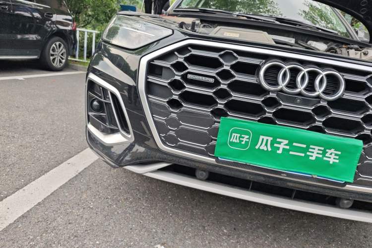 Used Audi Q5L 2022 40T Luxury Dynamic Model Right Front Headlight