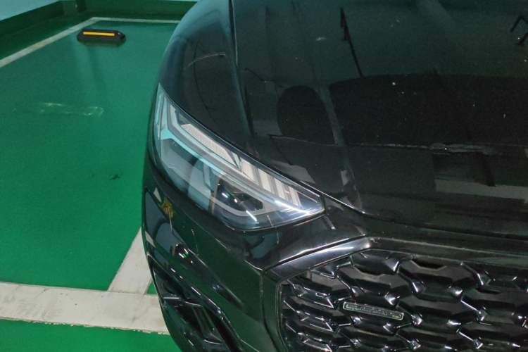 Used Audi Q5L 2022 45T Luxury Dynamic Model Right Front Headlight