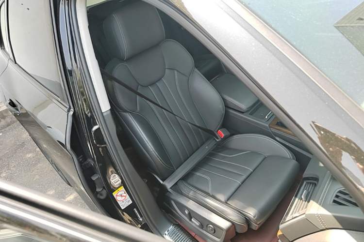 Used Audi Q5L 2022 Updated 45T Luxury Dynamic Version Right Front Seat