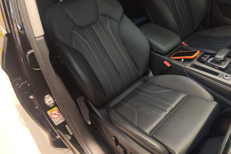 Used Audi Q5L 2022 Updated 40T Luxury Dynamic Edition Right Front Seat