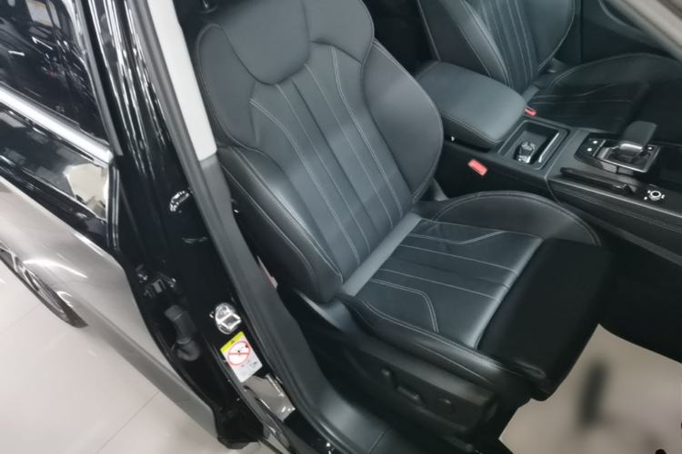 Used Audi Q5L 2022 Updated 45T Luxury Dynamic Version Right Front Seat