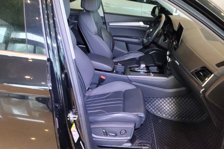 Used Audi Q5L 2022 Updated 45T Luxury Dynamic Version Right Front Seat