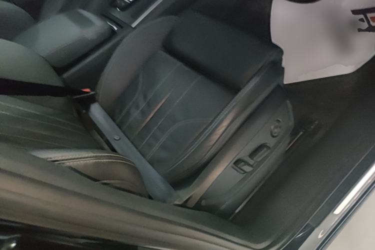 Used Audi Q5L 2022 Updated 45T Luxury Dynamic Version Right Front Seat