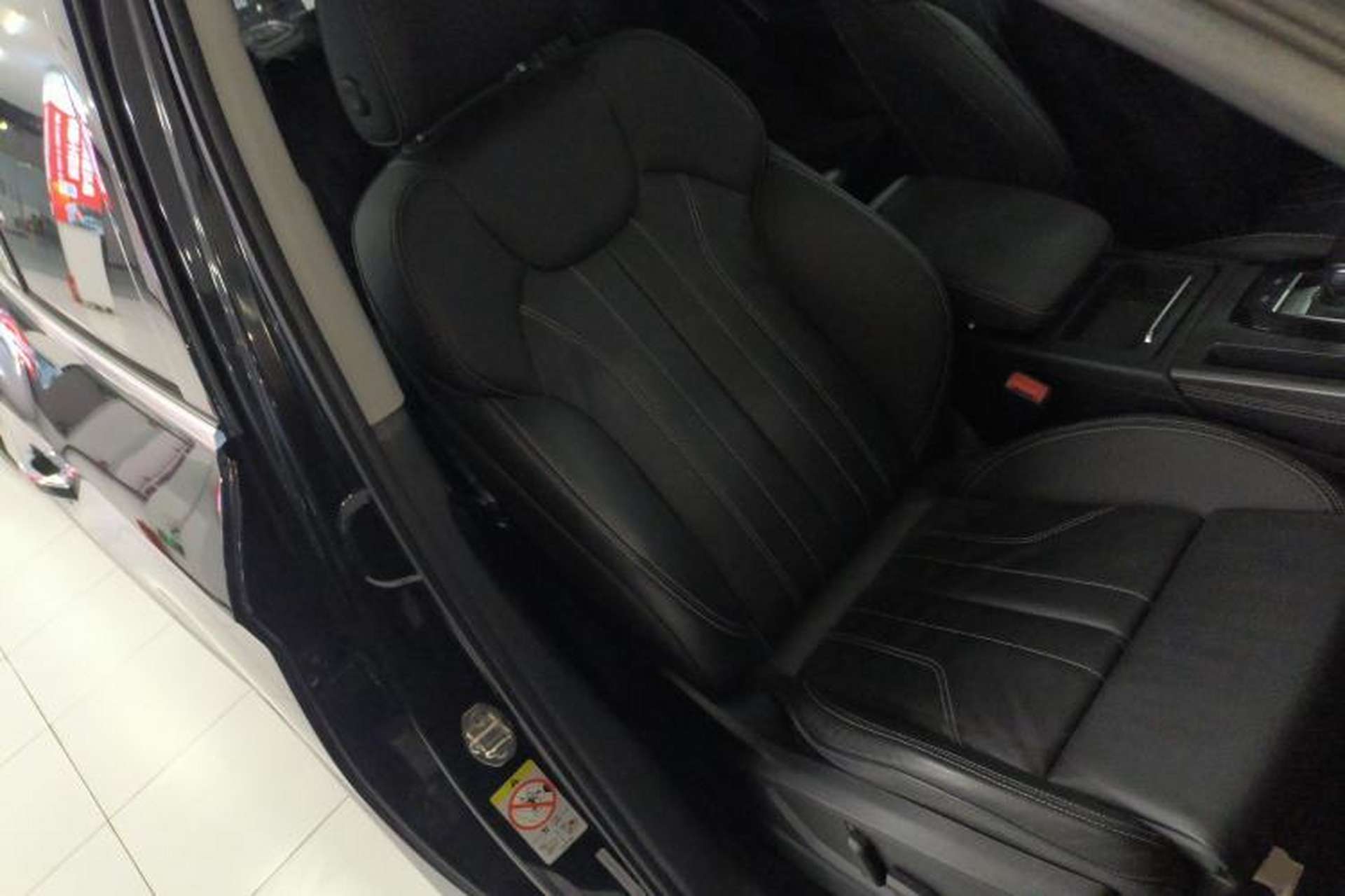 Used Audi Q5L 2022 45T Luxury Dynamic Model Right Front Seat