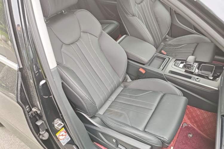 Used Audi Q5L 2022 Updated 45T Luxury Dynamic Version Right Front Seat