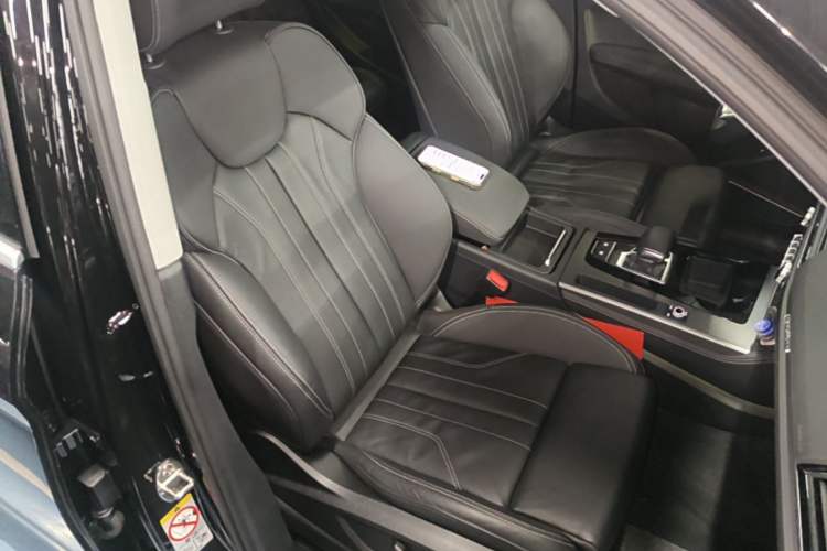 Used Audi Q5L 2022 45T Luxury Dynamic Model Right Front Seat