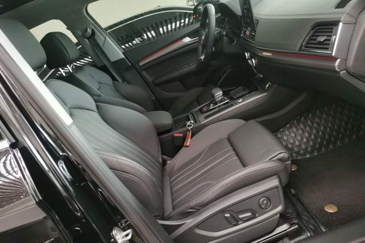 Used Audi Q5L 2022 Updated 45T Luxury Dynamic Version Right Front Seat