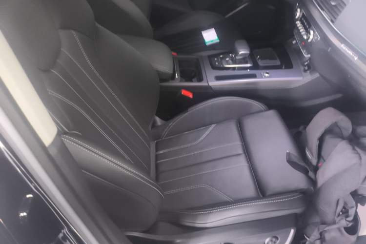 Used Audi Q5L 2022 Updated 40T Luxury Dynamic Edition Right Front Seat
