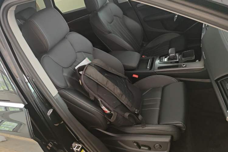 Used Audi Q5L 2022 Updated 40T Luxury Dynamic Edition Right Front Seat