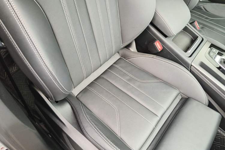 Used Audi Q5L 2022 Updated 45T Luxury Dynamic Version Right Front Seat