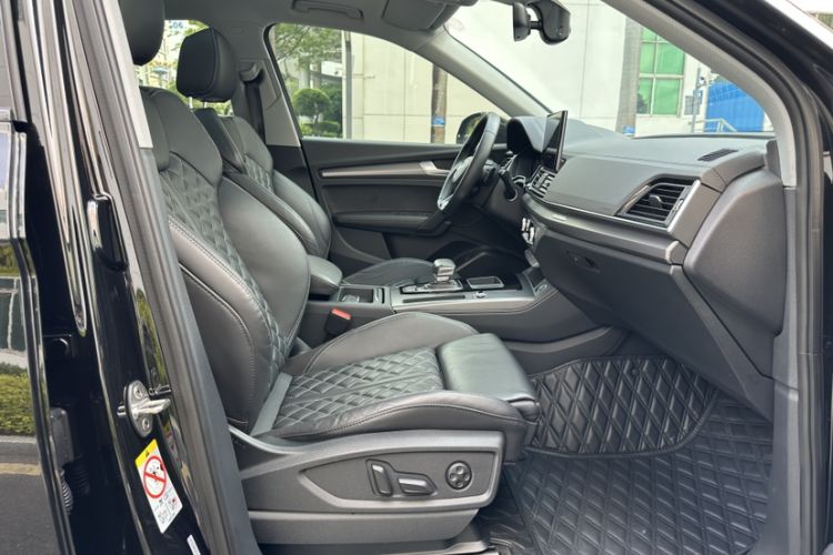 Used Audi Q5L 2022 40T Fashionable and Dynamic Model Right Front Seat