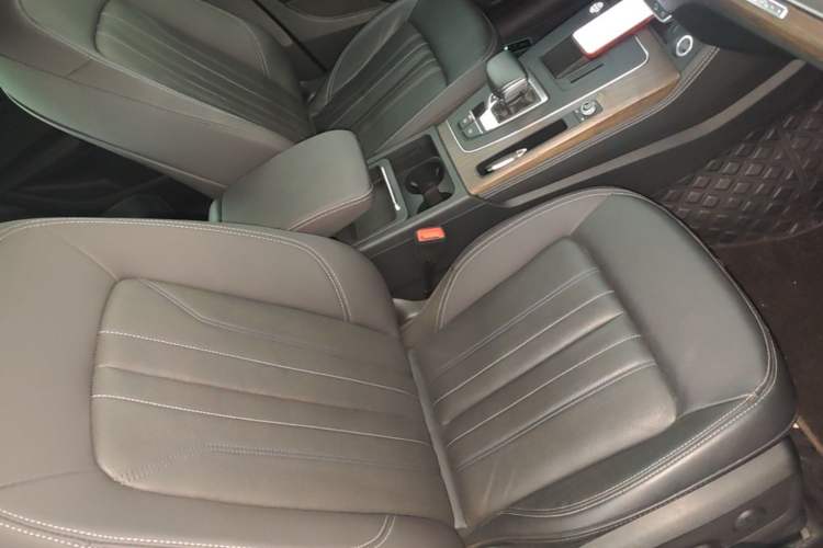 Used Audi Q5L 2022 40T Luxury Elegant Model Right Front Seat